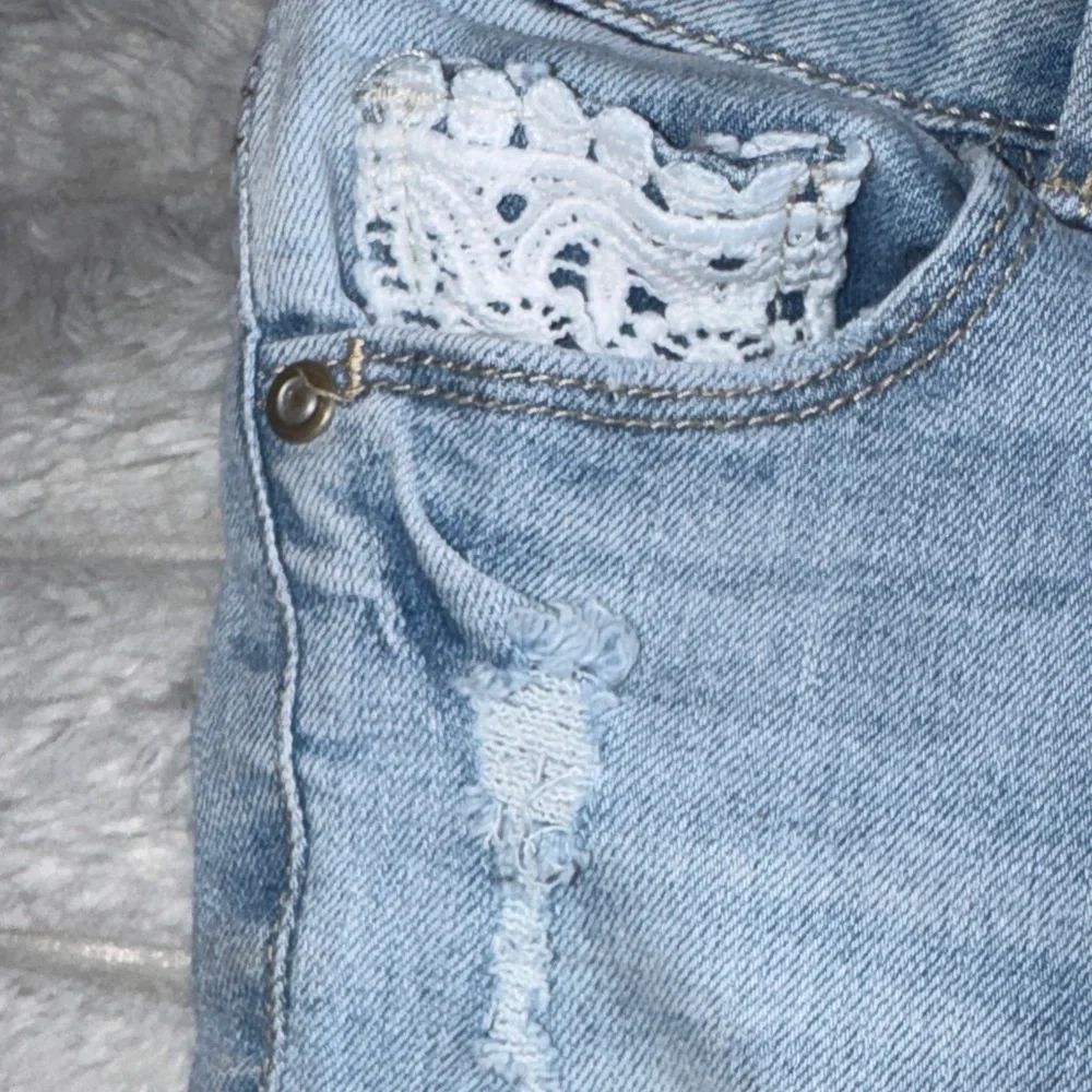 SO Light Blue Distressed Denim Shorts with Lace Insets - Picture 3 of 6